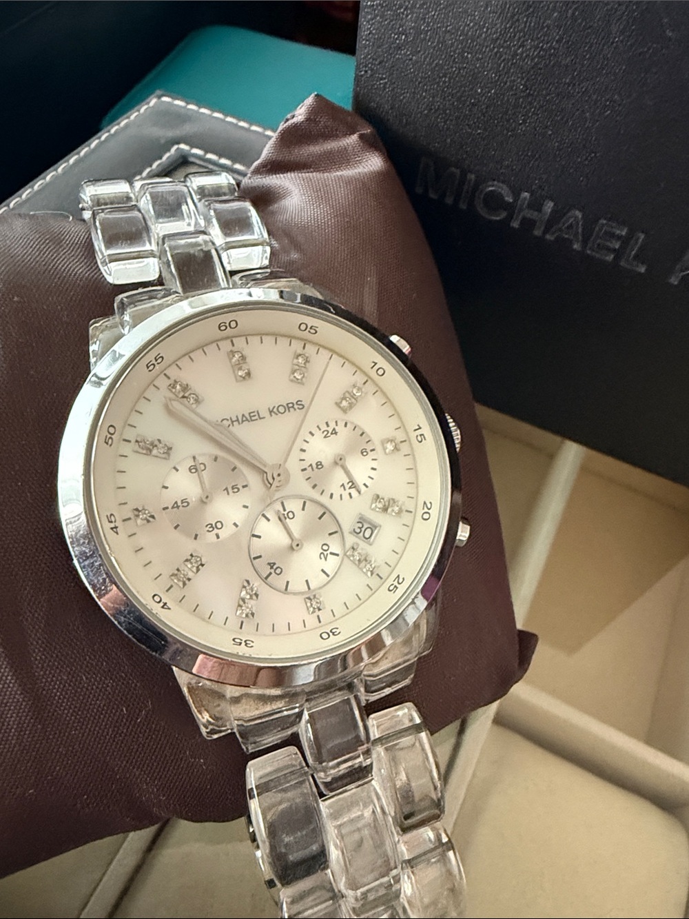 Michael Kors Clear Acrylic Bracelet with Silver Clasp